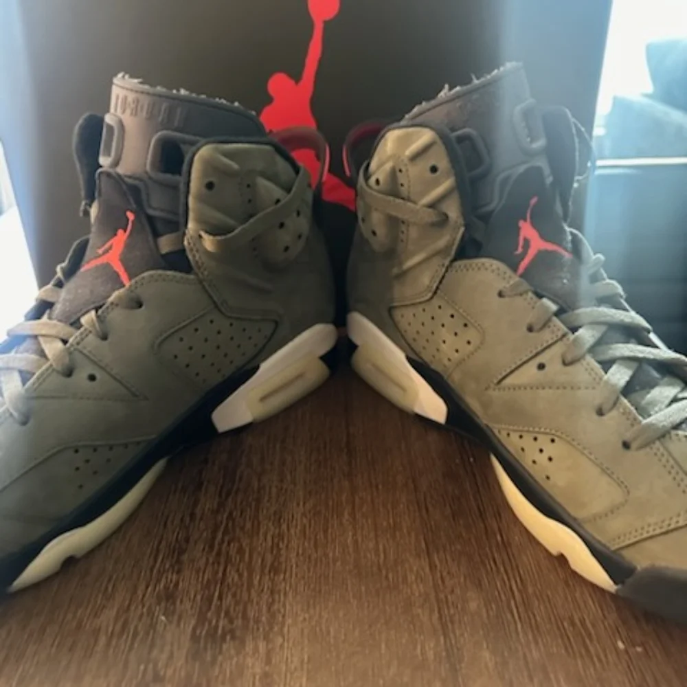 Travis Scott Jordan 6 Cactus Jack shoes size 12 - Picture 4 of 7